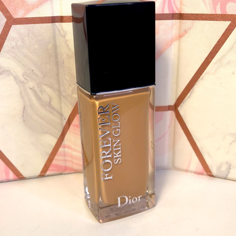 Christian Dior forever skin glow foundation 3.5N